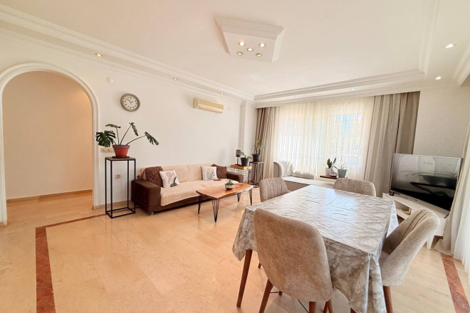 Spacious 2+1 Furnished Apartment in Oba with Pool and Parking