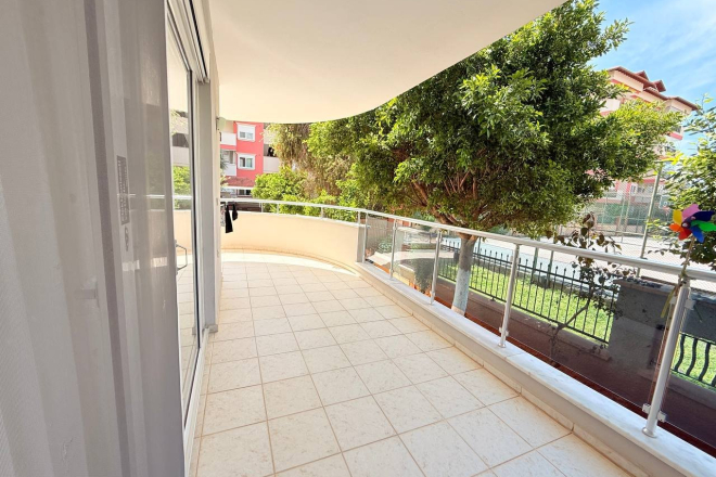 Spacious 2+1 Furnished Apartment in Oba with Pool and Parking