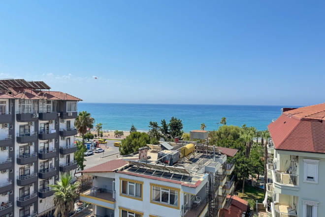 Spacious 4+1 penthouse in a brand-new building  just 50 meters from the sandy beach in the prestigious Oba area