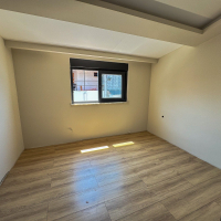 Spacious 4+1 penthouse in a brand-new building  just 50 meters from the sandy beach in the prestigious Oba area