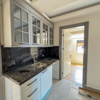Spacious 4+1 penthouse in a brand-new building  just 50 meters from the sandy beach in the prestigious Oba area