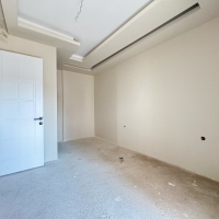 Spacious 4+1 penthouse in a brand-new building  just 50 meters from the sandy beach in the prestigious Oba area