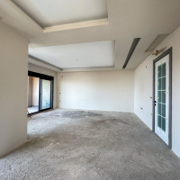 Spacious 4+1 penthouse in a brand-new building  just 50 meters from the sandy beach in the prestigious Oba area