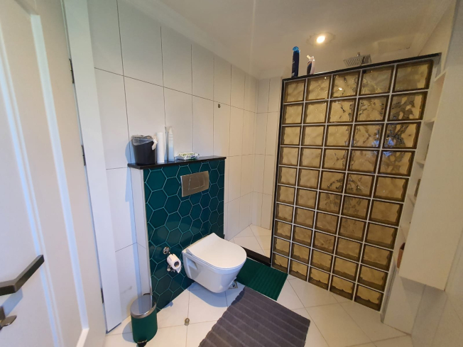 Spacious 4+1 Apartment in Central Oba with Mountain View, Citizenship Eligible