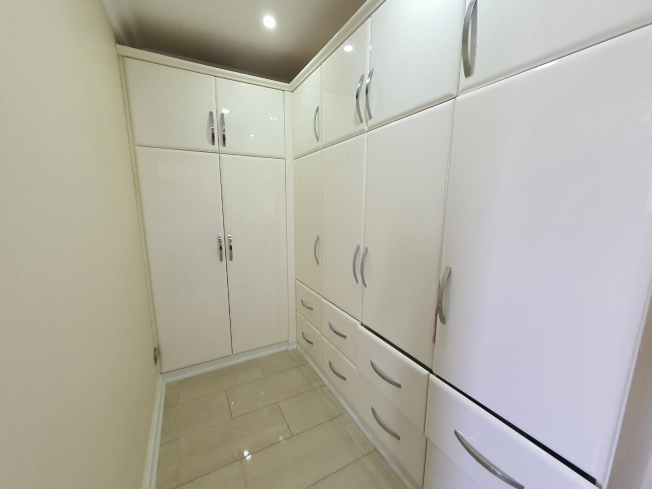 Spacious 300 m² Furnished Apartment with Pool & Garden in the Heart of Oba