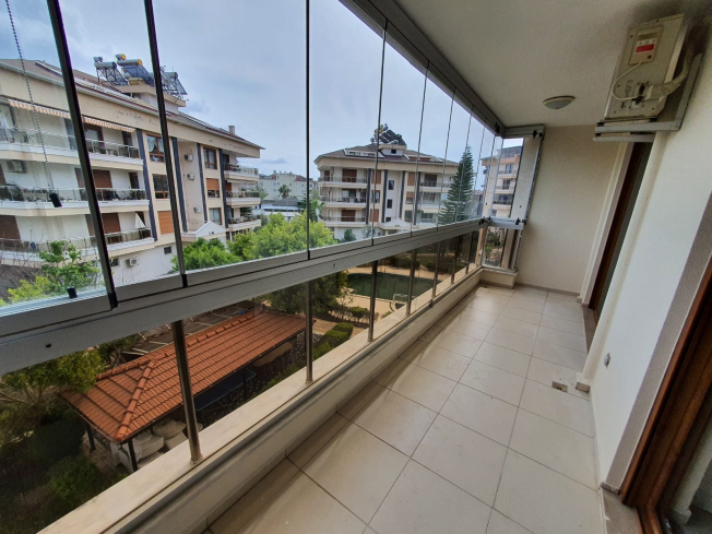 Spacious 300 m² Furnished Apartment with Pool & Garden in the Heart of Oba