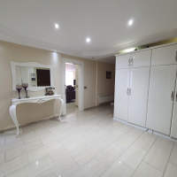 Spacious 300 m² Furnished Apartment with Pool & Garden in the Heart of Oba