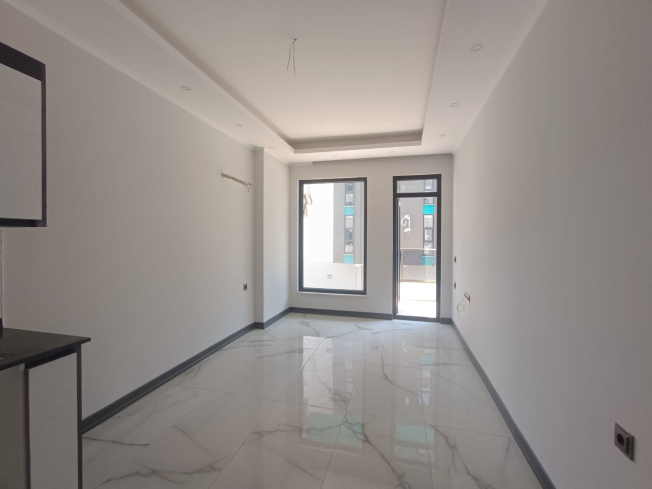Brand-New Apartment with High-Quality Finishing and Rich Facilities at an Attractive Price!