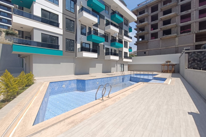 Brand-New Apartment with High-Quality Finishing and Rich Facilities at an Attractive Price!