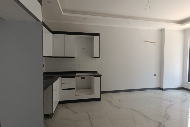 Brand-New Apartment with High-Quality Finishing and Rich Facilities at an Attractive Price!
