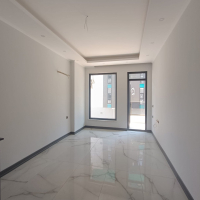 Brand-New Apartment with High-Quality Finishing and Rich Facilities at an Attractive Price!