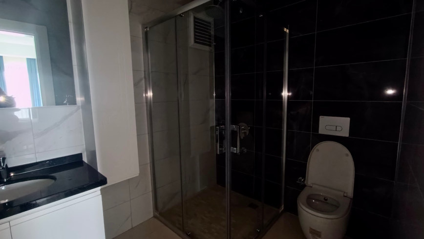 Penthouse for Perfect Summer Family Holidays — Beach & Aquapark on Site!