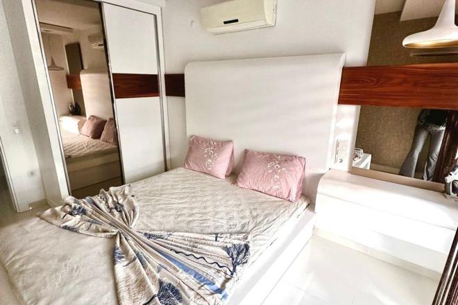 Stylish 1+1 Apartment 300 m from Cleopatra Beach with Perfect Facilities for Living and Relaxation