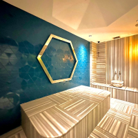 Modern apartment with stylish design near Cleopatra beach