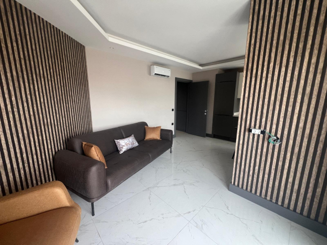 Stylish 1+1 Apartment with Castle and City View in the Heart of Alanya