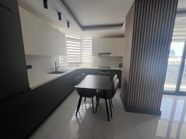 Stylish 1+1 Apartment with Castle and City View in the Heart of Alanya