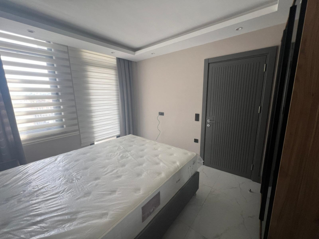 Stylish 1+1 Apartment with Castle and City View in the Heart of Alanya