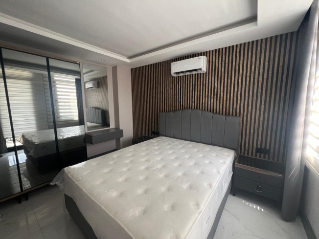 Stylish 1+1 Apartment with Castle and City View in the Heart of Alanya