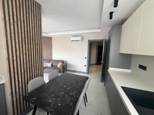 Stylish 1+1 Apartment with Castle and City View in the Heart of Alanya