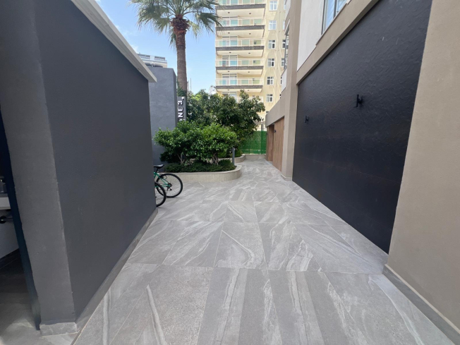 Stylish 1+1 Apartment with Castle and City View in the Heart of Alanya