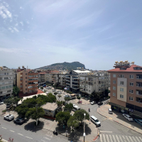 Stylish 1+1 Apartment with Castle and City View in the Heart of Alanya