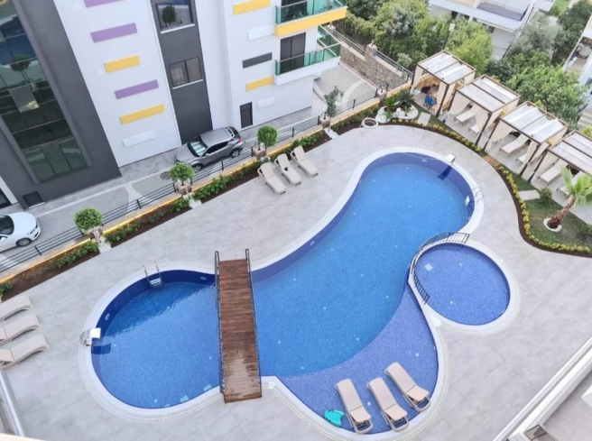 Spacious 2+1 Apartment Close to the Sea in Kargicak — Fully Furnished with Sea View!