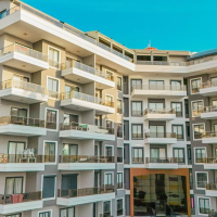Spacious 2+1 Apartment Close to the Sea in Kargicak — Fully Furnished with Sea View!