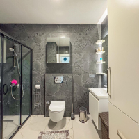 Spacious 2+1 Apartment Close to the Sea in Kargicak — Fully Furnished with Sea View!