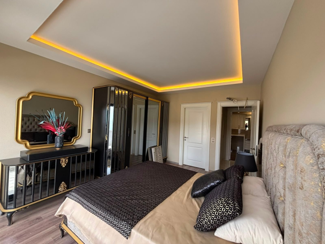 Luxury 3+1 Penthouse in Kargicak — 100 m to the sea, eligible for citizenship
