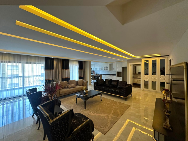Luxury 3+1 Penthouse in Kargicak — 100 m to the sea, eligible for citizenship