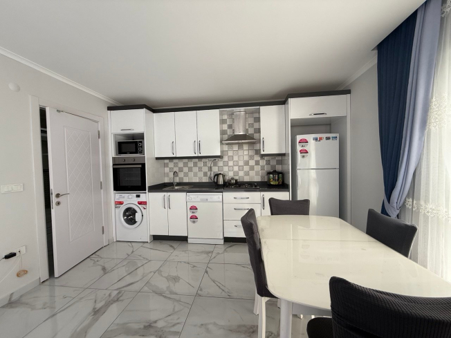 Cozy 1+1 Apartment in Mahmutlar — 300 m from the Sea, Fully Furnished