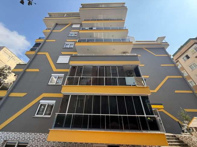 Cozy 1+1 Apartment in Mahmutlar — 300 m from the Sea, Fully Furnished