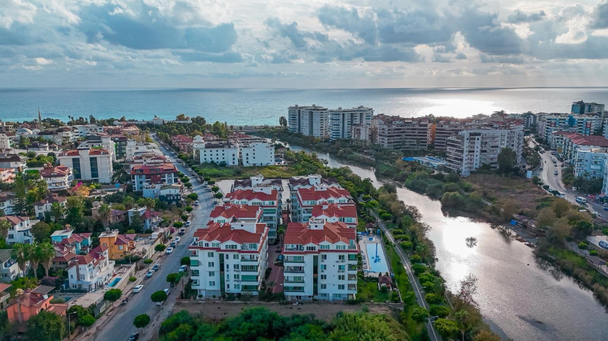 Luxury 4+1 Garden Duplex in Kestel