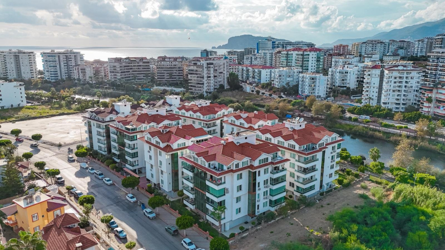 Luxury 4+1 Garden Duplex in Kestel