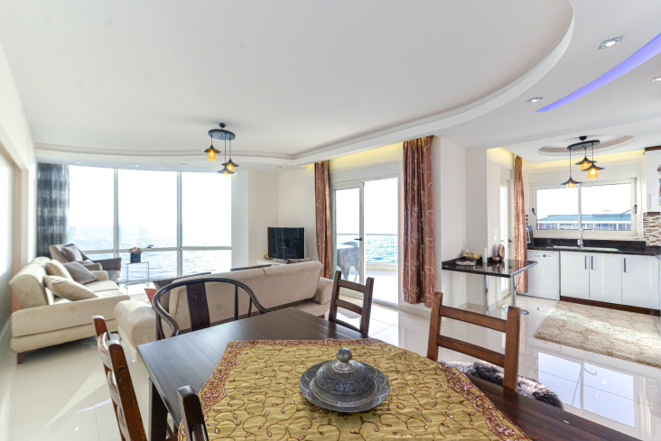 Luxury 2+1 Apartment,  Mahmutlar — Seafront Residence, Eligible for Citizenship