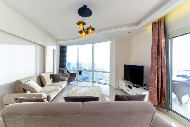 Luxury 2+1 Apartment,  Mahmutlar — Seafront Residence, Eligible for Citizenship