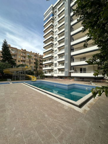 Fully Furnished 2+1 Apartment in Mahmutlar — Close to the Sea and Pool