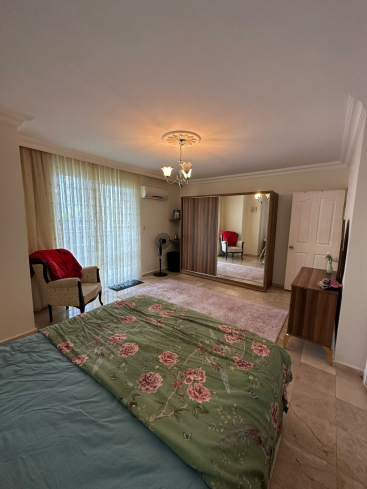 Fully Furnished 2+1 Apartment in Mahmutlar — Close to the Sea and Pool