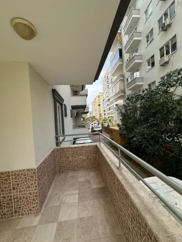Fully Furnished 2+1 Apartment in Mahmutlar — Close to the Sea and Pool