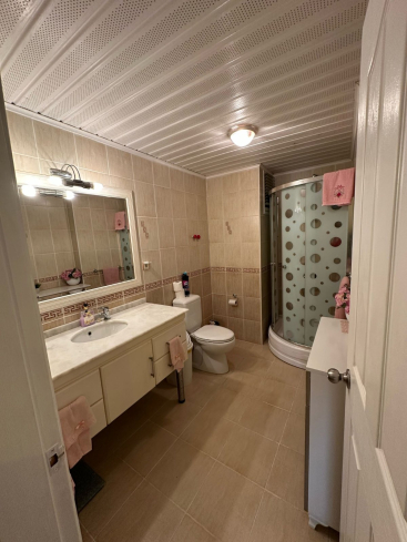 Fully Furnished 2+1 Apartment in Mahmutlar — Close to the Sea and Pool