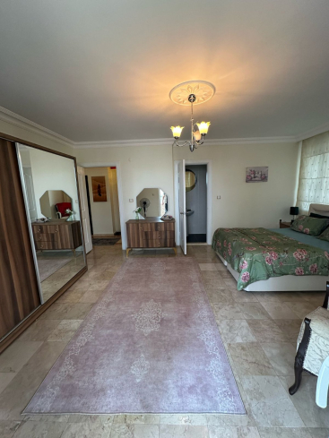 Fully Furnished 2+1 Apartment in Mahmutlar — Close to the Sea and Pool