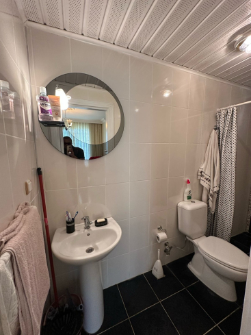 Fully Furnished 2+1 Apartment in Mahmutlar — Close to the Sea and Pool