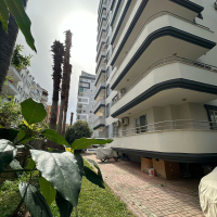 Fully Furnished 2+1 Apartment in Mahmutlar — Close to the Sea and Pool