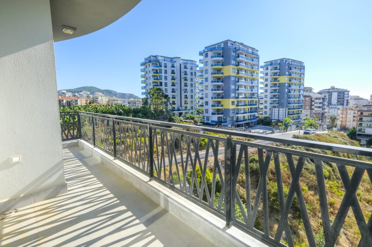 Modern 1+1 Apartment in Mahmutlar — New Residence with Full Facilities