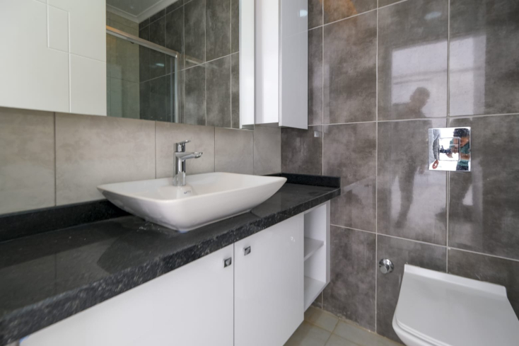 Modern 1+1 Apartment in Mahmutlar — New Residence with Full Facilities