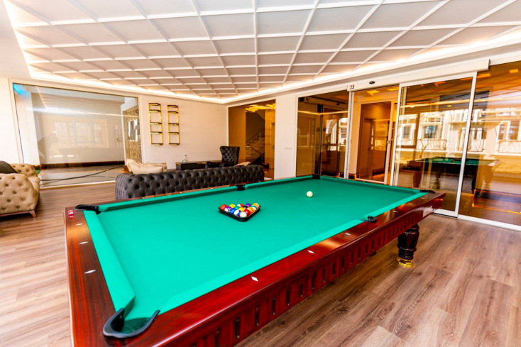 Cozy Furnished 1+1 Apartment in Mahmutlar with Mountain View and Full Facilities