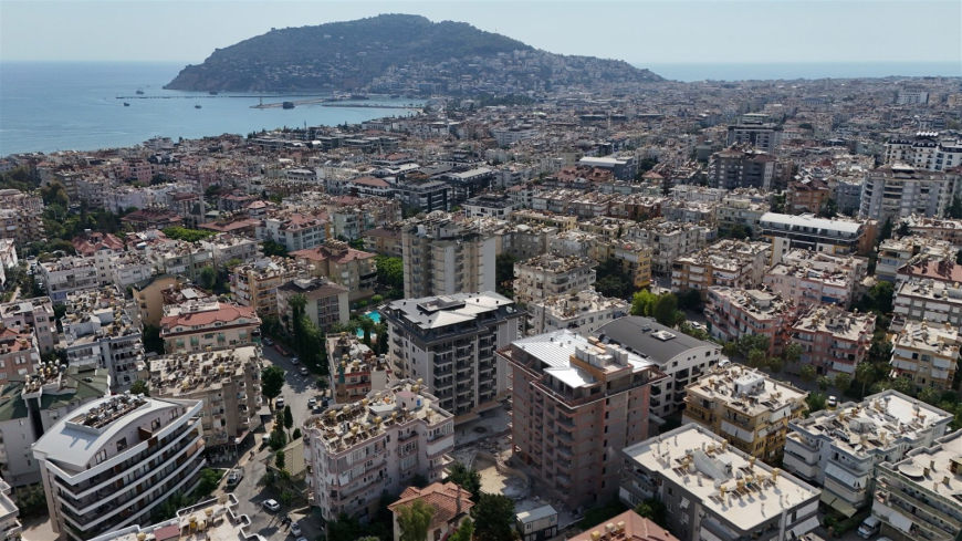 Modern 2+1 Apartment with Panoramic Views and Installment Plan in Alanya