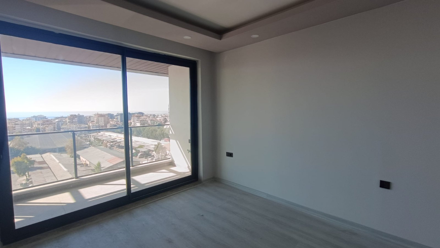 Modern 2+1 Penthouse with Sea and Castle View in Royal Towers, Cleopatra Beach