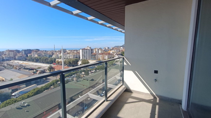 Modern 2+1 Penthouse with Sea and Castle View in Royal Towers, Cleopatra Beach