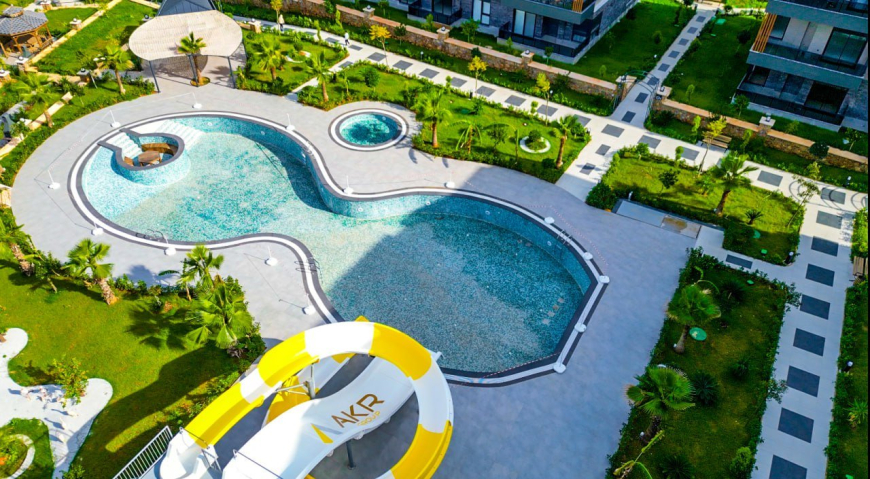 Furnished 2+1 Apartment Near the Sea with Luxury Facilities and 2-Year Installment